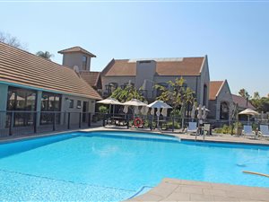 3 Bed House in Cedar Lakes