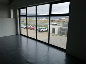 165 m² Industrial space in Somerset West Business Park
