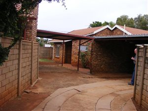 2 Bed House in Chantelle
