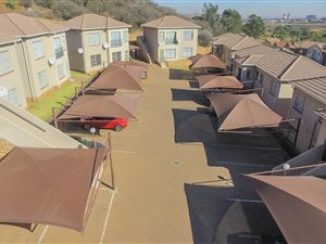 2 Bedroom Townhouse in Naturena