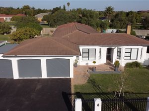 4 Bed House in Welgelegen