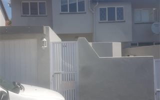 3 Bedroom Duplex in Berea