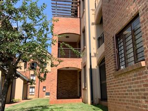 Studio apartment in Halfway Gardens