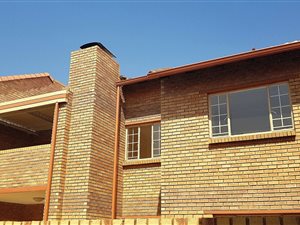3 Bed Townhouse in Olympus AH