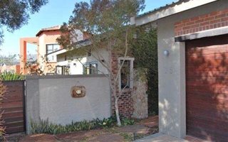 1 Bedroom Apartment in Midlands Estate
