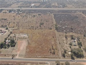 1.4 ha Land available in Strydfontein and surrounds