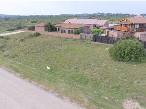 730 m² Land available in Colchester