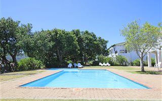 3 Bedroom Apartment in Keurbooms River