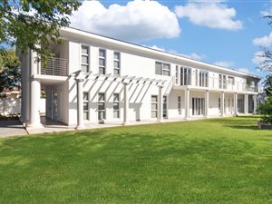 4 Bed House in Erasmusrand