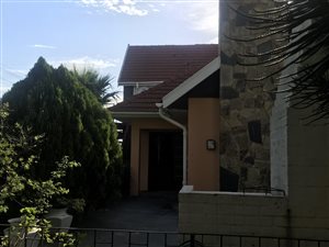 4 Bed House in Worcester West