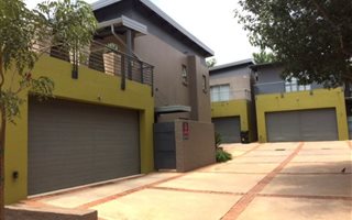 3 Bedroom Townhouse in Nieuw Muckleneuk