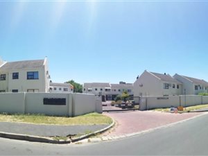 2 Bed Townhouse in Paarl