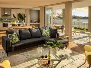 3 Bed House in Somerset Lakes
