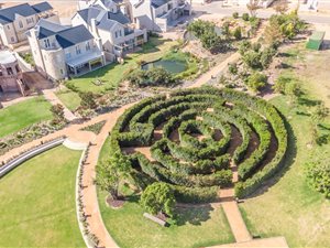 704 m² Land available in Nooitgedacht Estate