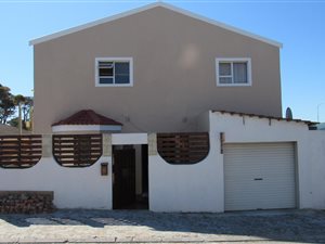 4 Bed House in Ocean View