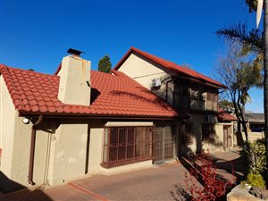 Commercial space in Dowerglen