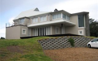 4 Bedroom House in Cape St Francis