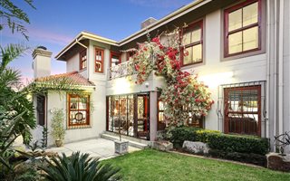 3 Bedroom House in Melrose Estate