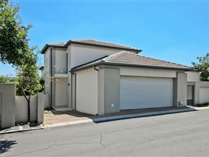 2 Bed Duplex in Wendywood