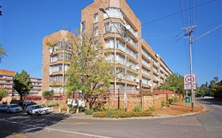 2 Bedroom Apartment in Wonderboom South