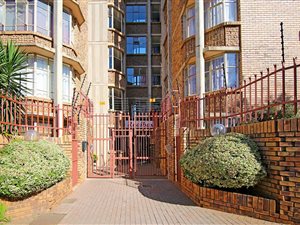 2 Bed Apartment in Wonderboom South