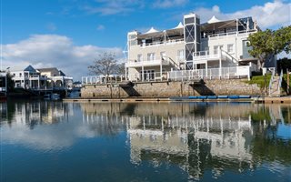 4 Bedroom House in Thesen Islands