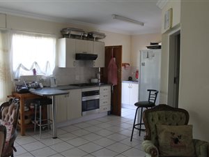 2 Bed Apartment in Ninapark