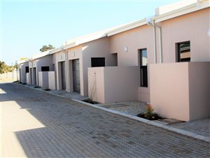 2 Bed Duplex in Velddrif