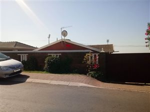3 Bed House in KwaMashu