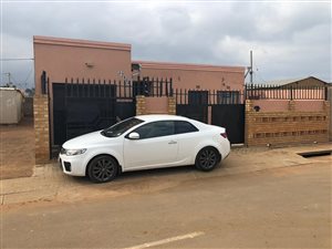2 Bed House in Orange Farm