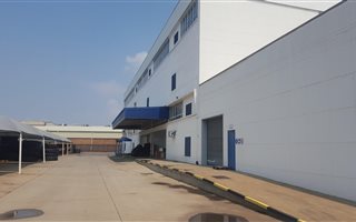11000 m² Industrial space in Isando