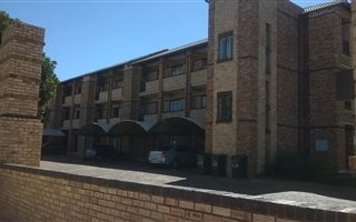 1 Bedroom Apartment in Halfway Gardens