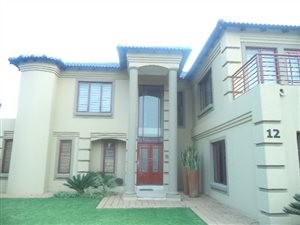 4 Bed House in Willow Acres