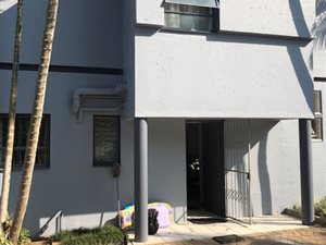 4 Bed Townhouse in Zinkwazi Beach