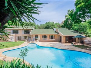 5 Bed House in Dowerglen