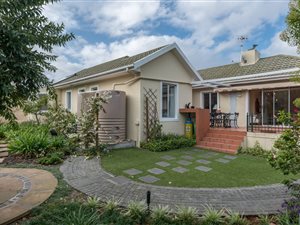 4 Bed House in Steynsrust