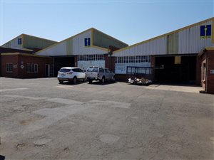 298 m² Commercial space in Mkondeni