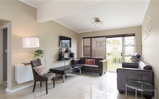 2 Bedroom House in Burgundy Estate