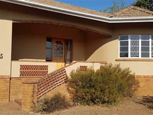 4 Bed House in Pelham