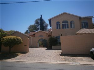 4 Bed House in Winchester Hills
