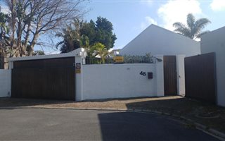 4 Bedroom House in Edgemead