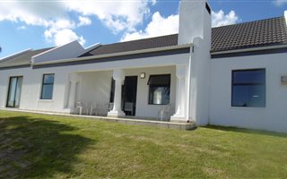 3 Bedroom House in Shelley Point
