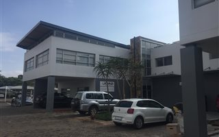 90 m² Commercial space in Highveld