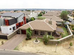 3 Bed House in Glen Eagles Estate