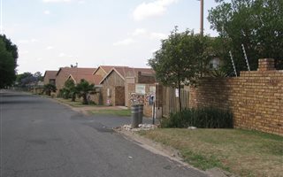 2 Bedroom Flat in Birch Acres