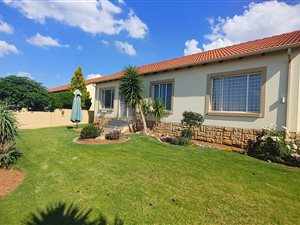 3 Bed Townhouse in North Riding AH
