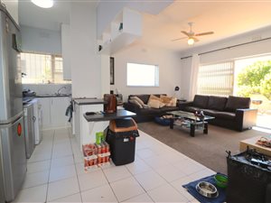 2 Bed Apartment in Oranjezicht