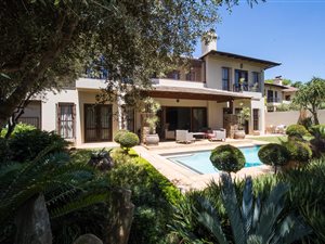 4 Bed House in Waterkloof Ridge