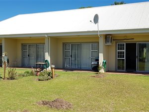 1 Bed Cluster in Oudtshoorn