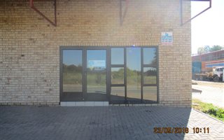 100 m² Retail Space in Vryburg